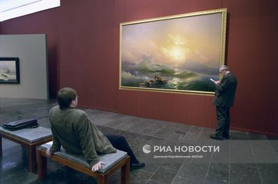 Картина Айвазовского вернулась в Русский музей после выставки в Японии -  Российская газета