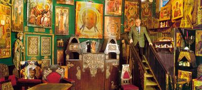 И.С. Глазунов в мастерской после завершения картины «Раскулачивание» -  Галерея Ильи Глазунова