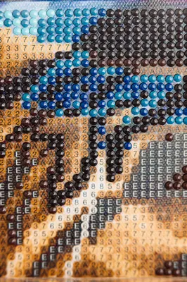 Алмазная мозаика на подрамнике - Сова цветная. Картина стразами 30 на 40 -  сова на ветке разноцветная - купить с доставкой по выгодным ценам в  интернет-магазине OZON (378794031)