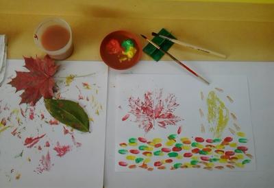 Наши детки: Рисуем ковер из осенних листьев
