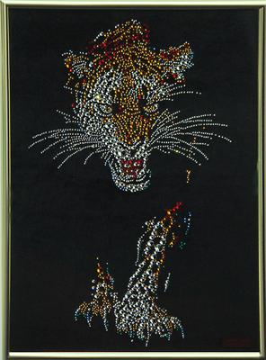 Картину Сваровски «Леопард» купить в интернет-магазине подарков и сувениров  по доступной цене.