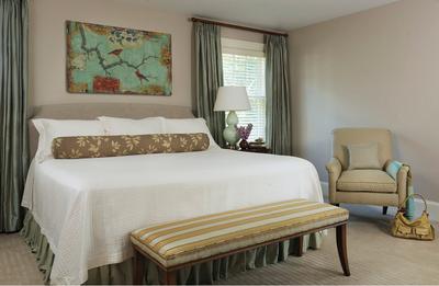 Спальня по фэншуй: ставим кровать правильно относительно окон, двери и  сторон света | myDecor