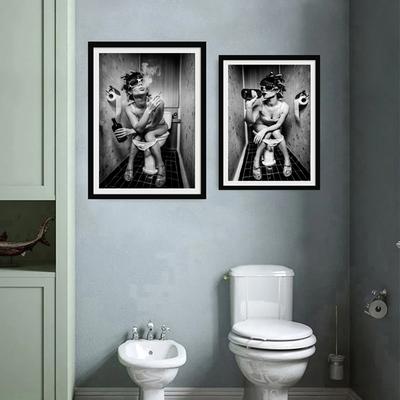 Черно-белый Туалет сексуальная женщина холст печать бар девушка курить и  питьевой ванной картина плакат черно-белая картина | AliExpress