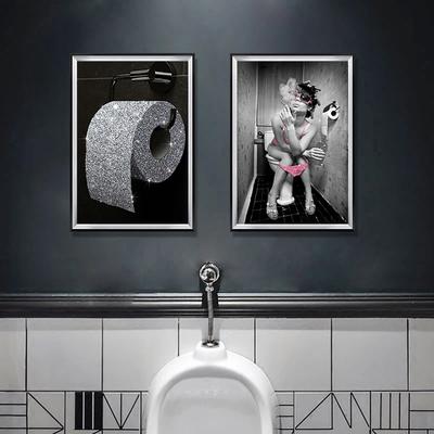 Модный постер для привлекательной женщины с принтом в туалете, Картина на  холсте для питьевой балки, рулон бумаги, современные настенные картины для  декора ванной комнаты | AliExpress
