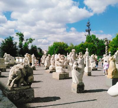 Парк искусств «Музеон» пополнился новой монументально-декоративной  композицией «Баланс»