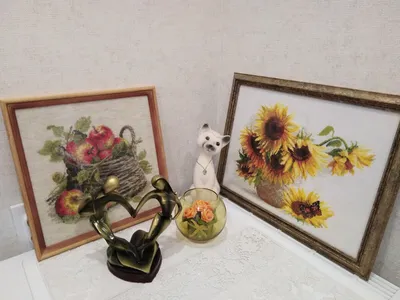 Картина на холсте для интерьера Алые тюльпаны ручной работы в багете,  вышивка шелком (55х75х3 см) - купить по низкой цене в интернет-магазине  OZON (675239658)